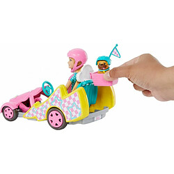 Mattel Barbie Coffret Poupée Stacie Avec Voiture De Kart, Chien Et Accessoires, 9 Éléments, Inspiré Du Film Barbie Et Stacie - À La Rescousse, Jouet Enfant, A Partir De 3 Ans, HRM08