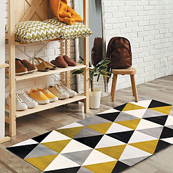 Thedecofactory GEO SCANDI - Tapis toucher laineux motif triangles jaune 80x150