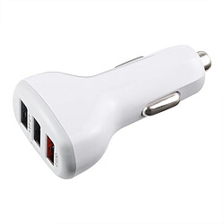 Wewoo Chargeur voiture QC3.0 2.4A trois ports USB de rapide et intelligent (Blanc)