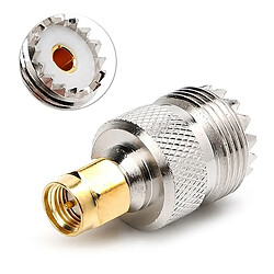 Wewoo Adaptateur de connecteur coaxial RF femelle UHF SMA mâle