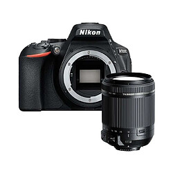 Nikon Appareil photo Reflex D5600 + AF-P 18-55 VR + 16Go + sac