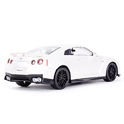 Universal Brago 1:24 Sports Car Model