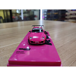 Avis Universal 1: 64 Usine d'asphalte Oeuvre St Valentin RWB 930 Collection Moule en métal Moulé Imitation Modèle Voiture Jouet | Voiture jouet moulée sous pression (rose)