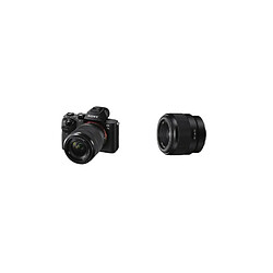 Hybride Sony A7 II + Objectif FE 28 70 mm f 3.5 5.6 + Objectif Hybride 50 mm f 1.8 Noir