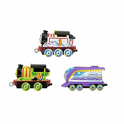 Fisher Price Thomas & Friends Thomas et Ses Amis - Lot de 3 Trains Jouets - Changeurs de Couleur - Moteurs Thomas Percy et Kana moulés sous Pression avec révélation de Couleur dans l'eau Chaude et Froide - HNP82