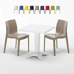 Grand Soleil Table et 2 chaises colorées polypropylen