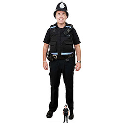 Star Cutouts Figurine en carton Le policier (Bobby Hat) 190 cm