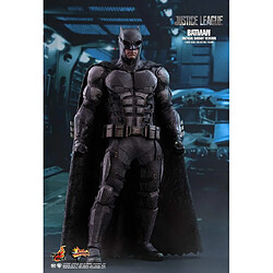 Avis Hot Toys MMS432 - DC Comics - Justice League - Batman Tactical Batsuit Version Deluxe Version