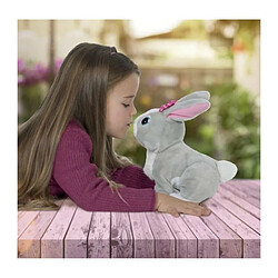 IMC TOYS Peluche a fonctions Betsy, mon petit lapin pas cher