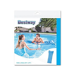 Avis Totalcadeau Matelas bouée gonflable colorée piscine mer bleu