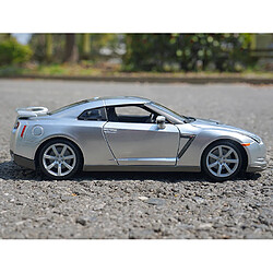 Universal Échelle 1: 18 Nissan GTR R35 modèle de voiture en alliage voiture moulée sous pression jouet de simulation adulte collection cadeau | Voiture jouet moulée sous pression.(Argent)