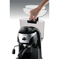 Acheter Machine a Cafe Expresso classique DELONGHI EC221B - Noir