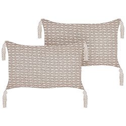 Beliani Lot de 2 coussins HAKONE 45 x 25 cm Géométrique Taupe