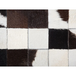 Acheter Beliani Tapis rond patchwork en cuir noir et blanc BERGAMA