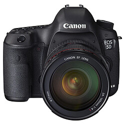 Canon EOS 5D Mark III avec Objectif 24-105 mm