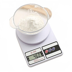 Balance de cuisine avec bol