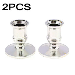 Bougeoirs coniques de forme traditionnelle