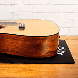18A0136 Axe Mat Martin