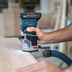 Bosch Affleureuse-defonceuse sans fil GKF 18V-8 solo + 7 accessoires