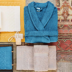 Peignoir, cape, poncho