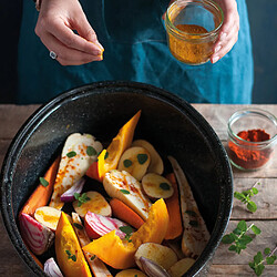 Avis Cocotte ovale en acier carbon 46x31cm - 0509 - Roaster Graniteware - WARMCOOK