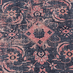 Avis UnAmourDeTapis Tapis orient 160x230 rectangle rouge tissé motifs orientaux AKIAK