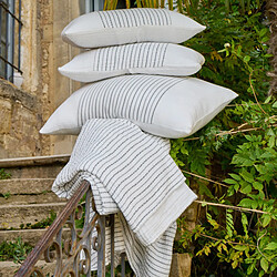 Linnea Housse de coussin mousseline de coton 50x70 cm IMANI blanc neige