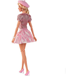 Avis Barbie Poupée mannequin film - Béret rose