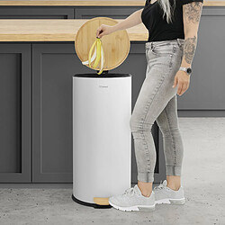 ML-Design Poubelle à pédale 30L blanche en acier couvercle de bambou fermeture silencieuse pas cher