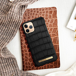 Avis IDEAL OF SWEDEN Coque pour iPhone 11 Pro Modèle Capri Effet Cuir Croco Ultra-Chic Noir
