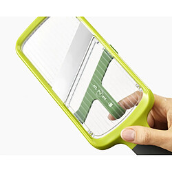 Avis Mandoline Joseph Joseph Multi-Grip verte, coupe précise et sécurisée pour légumes