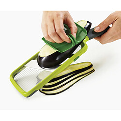 Mandoline Joseph Joseph Multi-Grip verte, coupe précise et sécurisée pour légumes