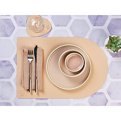 Bjorn Sous-verre curve réversible - 6 pièces - Cuir recyclé rose pâle et vert pâle pas cher