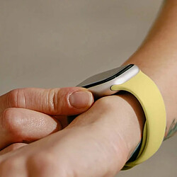 Avis Crong Bracelet pour Apple Watch 38 / 40 / 41 / 42mm en Silicone Liquide Jaune