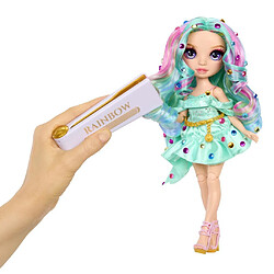 Avis Rainbow High Be Dazzling Poupée Mode Celine Turquoise