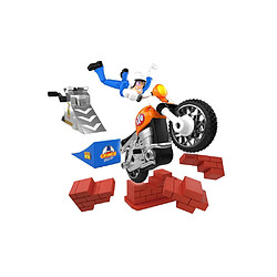 Avis Bandai COSS8201 Stunt Bike Playset moto cascade Nitro Boost avec rampe et figurine