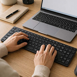 Belkin Pack Clavier AZERTY et Souris Sans Fil Compatible Windows / macOS Pratique Noir pas cher
