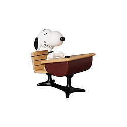 Medicom Toys Snoopy - Mini figurine Medicom UDF série 18 Snoopy avec son bureau 9 cm