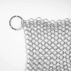 Nettoyeur de Fonte en Acier Inoxydable Récureur en Cotte de Mailles 32210 Victoria 