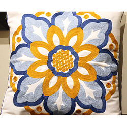 Taie d'Oreiller en Coton avec Broderie Fleur