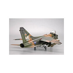 Avis Trumpeter maquette avion A-7D Corsair II - 1/32