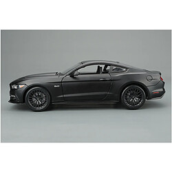 Avis Modèle réduit Ford Mustang 2021 1:18 - Noir