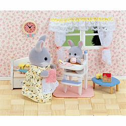 Avis Sylvanian families chaise haute bébé - Pastel