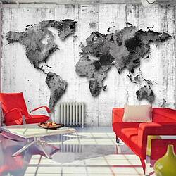 Paris Prix World in Shades of Gray 175x250