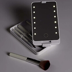 Cosmetic Club Boitier maquillage avec miroir LED et pinceaux
