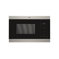 Four micro-ondes AEG