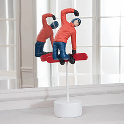 Avis Amadeus Statuette snowboardeur H28 cm en résine
