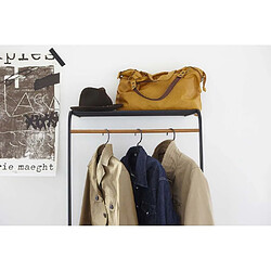 Avis YAMAZAKI Porte-manteau tour inclinée - Noir