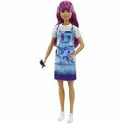 Barbie Poupée coiffeuse avec accessoires Poupée mannequin coiffeuse - Accessoires de coiffure inclus - Cheveux longs violets - À partir de 3 ans - Matière plastique - Non interactif