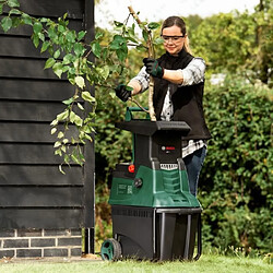 Avis Broyeur de végétaux Bosch AXT 25D - branches jusqu'a 40 mm - électrique